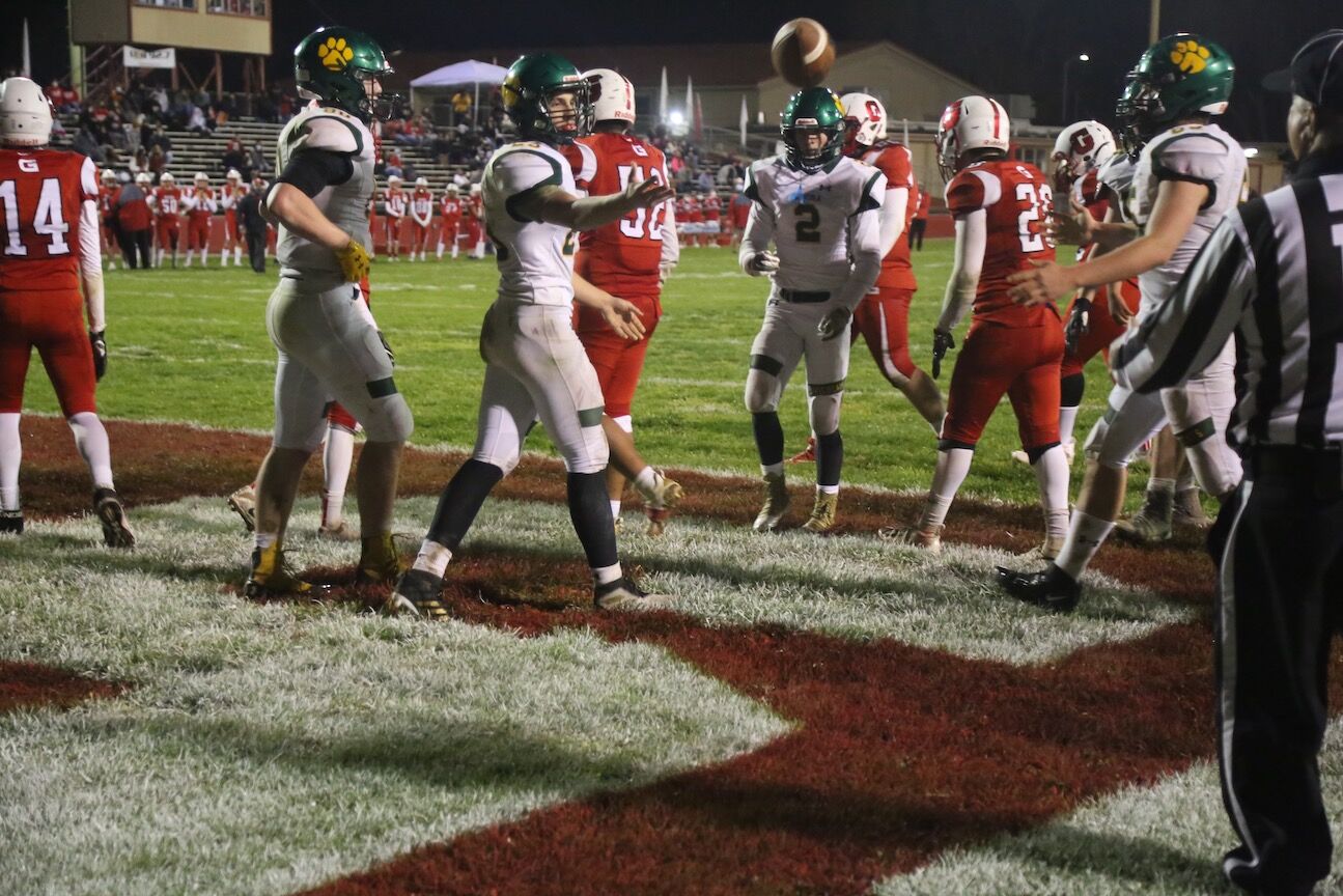 Sonora vs. Gustine